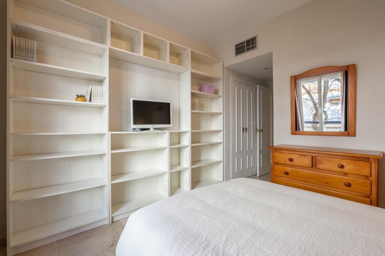 Apartamento cerca del Alcázar con garaje privado Sevilha Exterior foto
