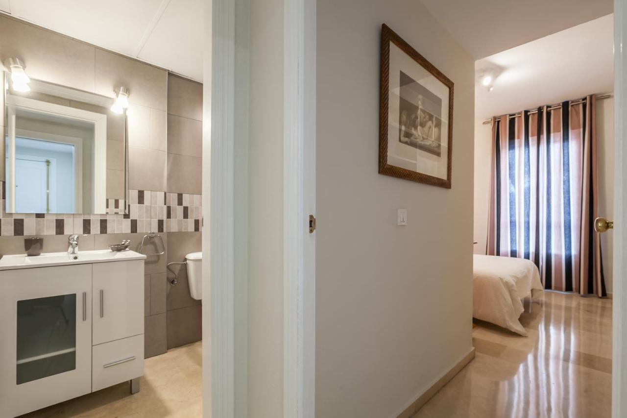 Apartamento cerca del Alcázar con garaje privado Sevilha Exterior foto