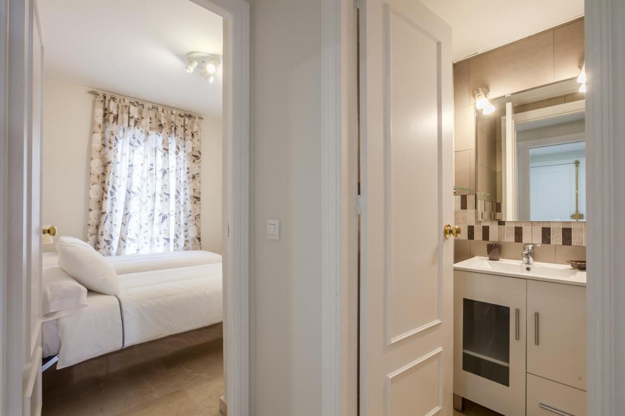 Apartamento cerca del Alcázar con garaje privado Sevilha Exterior foto